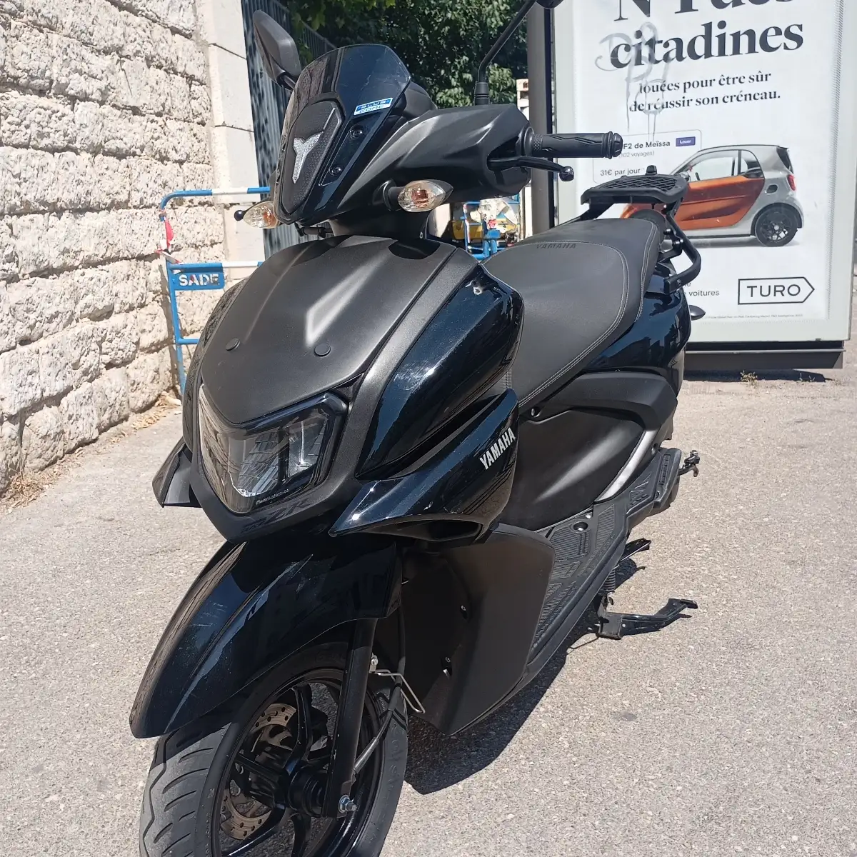 YAMAHA CYGNUS RAYZR